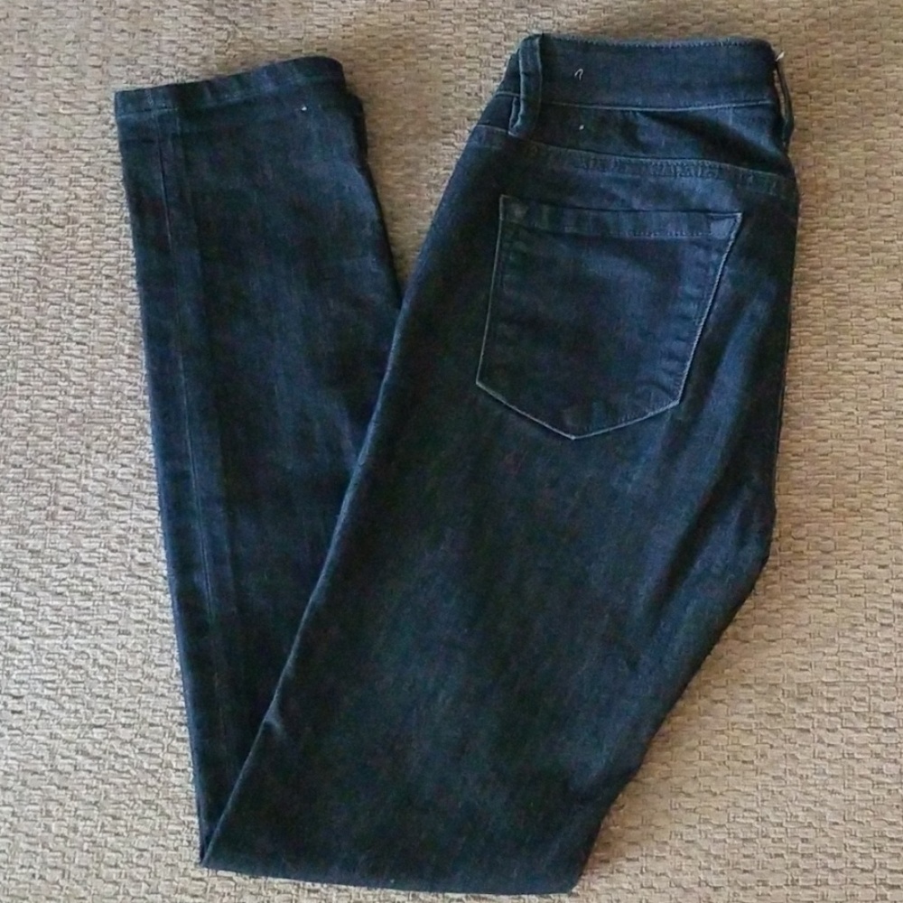 Sz 2 petite Ann Taylor Loft Modern skinny Jeans